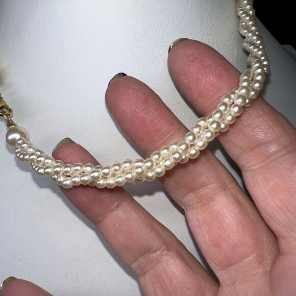 Vintage MCM Faux Pearl Braided Necklace - Picture 3 of 6
